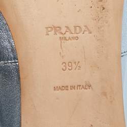 مملوكة مسبقًا حذاء باليرينا فلات برادا جلد أزرق ميتاليك بفيونكة مقاس 39.5