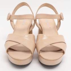 Pre Owned Prada Size 39 Beige Patent Leather Crisscross Ankle Strap Sandals