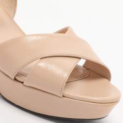 Pre Owned Prada Size 39 Beige Patent Leather Crisscross Ankle Strap Sandals