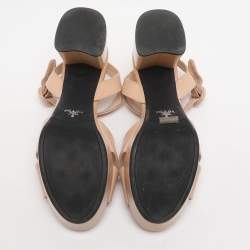 Pre Owned Prada Size 39 Beige Patent Leather Crisscross Ankle Strap Sandals