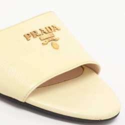 مملوكة مسبقًا Prada Logo Size 39 Lime Patent Leather Slide Sandals