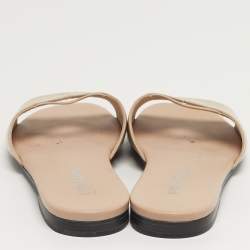مملوكة مسبقًا Prada Size 39 Leather Logo Cut-out Flat Slide