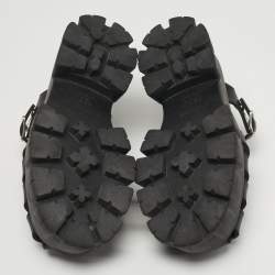 مملوكة مسبقًا Prada Monolith Size 37 Black Rubber Platform Sandals