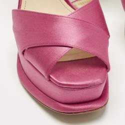 مملوكة مسبقًا Prada Size 38.5 Pink Satin Crisscross Ankle Strap Sandals