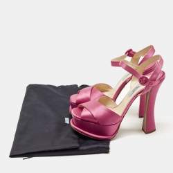 مملوكة مسبقًا Prada Size 38.5 Pink Satin Crisscross Ankle Strap Sandals