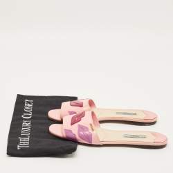 Pre Owned Prada Motif Size 37.5 Pink Patent Leather Flat Sandals