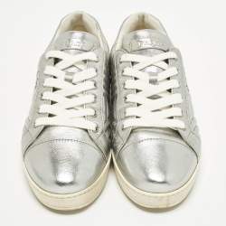 Pre Owned Prada Size 39.5 Silver Diagramme Leather Low Top Sneakers