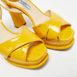 مملوكة مسبقًا Prada Size 36.5 Yellow Patent Leather Crisscross Ankle Strap Sandals