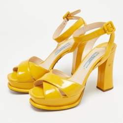 مملوكة مسبقًا Prada Size 36.5 Yellow Patent Leather Crisscross Ankle Strap Sandals