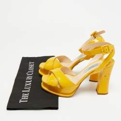 مملوكة مسبقًا Prada Size 36.5 Yellow Patent Leather Crisscross Ankle Strap Sandals