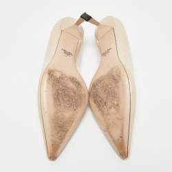 Pre Owned Prada Size 40.5 Beige Patent Leather Pointed Toe Pumps