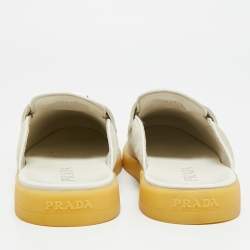 مملوكة مسبقًا Prada Astral Size 40 Grey Suede Mules