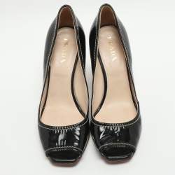 مملوكة مسبقًا Prada Size 37 Black Patent Leather Wedge Espadrilles Peep Toe Pumps