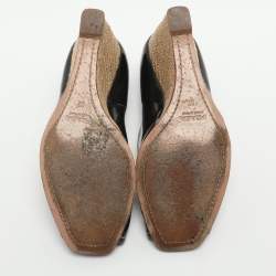 مملوكة مسبقًا Prada Size 37 Black Patent Leather Wedge Espadrilles Peep Toe Pumps