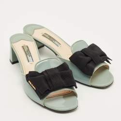 Pre Owned صندل برادا زلاجة فيونكة شاموا جلد لامع أزرق مقاس 37