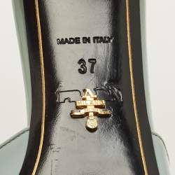 Pre Owned صندل برادا زلاجة فيونكة شاموا جلد لامع أزرق مقاس 37