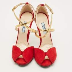 مملوكة مسبقًا Prada Vinho Size 38 Red/Gold Leather and Suede Ankle Strap Sandals