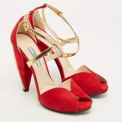 مملوكة مسبقًا Prada Vinho Size 38 Red/Gold Leather and Suede Ankle Strap Sandals