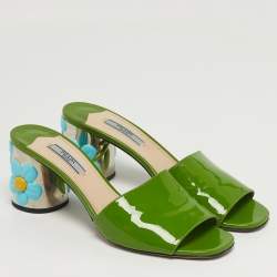 مملوكة مسبقًا Prada Size 38.5 Green Patent Leather Slide Sandals