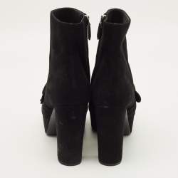 مملوكة مسبقًا حذاء بوت كاحل برادا مقدمة مفتوحة تفاصيل شراشيب سويدي أسود مقاس 36.5