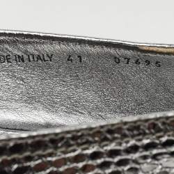 Pre Owned صندل إسبرادريل منصة برادا جلد منقوش بطبعة جلد الثعبان فضي معدني مقاس 41