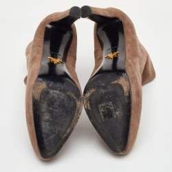 Pre Owned حذاء بوت طول الكاحل برادا سويدي بني فاتح نعال سميكة مقاس 40