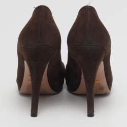 مملوكة مسبقًا Prada Size 40 Brown Suede Platform Pumps