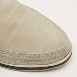 مملوكة مسبقًا Prada Size 38.5 Grey Suede Slip On Sneakers
