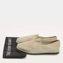 مملوكة مسبقًا Prada Size 38.5 Grey Suede Slip On Sneakers
