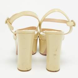 مملوكة مسبقًا Prada Size 40 Cream Patent Leather Platform Block Heel Ankle Strap Sandals