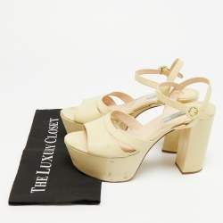 مملوكة مسبقًا Prada Size 40 Cream Patent Leather Platform Block Heel Ankle Strap Sandals