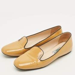 Pre Owned Prada Logo Size 38.5 Beige Patent Leather Smoking Slippers