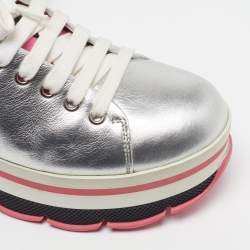 مملوكة مسبقًا Prada Linea Size 38.5 Silver Leather Platform Lace Up Sneakers