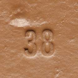 Pre Owned صندل برادا مزخرف كريستال سير حرف تي كعب روكي جلد بني مقاس 36.5