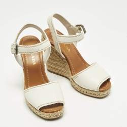 Pre Owned صندل برادا فلافيانا بشريط كاحل جلد أبيض مقاس 38.5