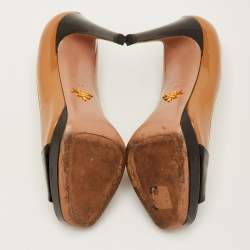 Pre Owned حذاء كعب عالي برادا جلد براءات اختراع بيج/أ سود مقدمة مفتوحة منصة مقاس 37