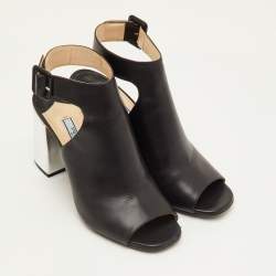 مملوكة مسبقًا Prada Size 36.5 Black Leather Open Toe Ankle Strap Sandals