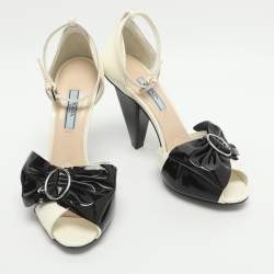 Pre Owned Prada Size 37.5 White/Black Patent Leather Bow Ankle Strap Pumps