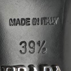 Pre Owned حذاء كعب عالي برادا جلد بيج/أبيض بمقاس 39.5