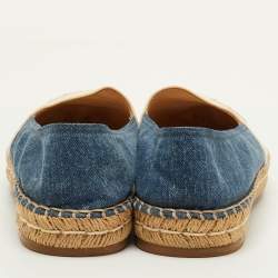 مملوكة مسبقًا حذاء إسبادريل برادا دِنيم وقماش مطرز بالشعار أزرق/كريمي مقاس 41