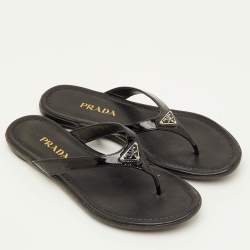 Pre Owned Prada Triangle Logo Size 37 Black Patent Leather Thong Flats