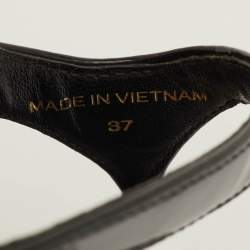 Pre Owned Prada Triangle Logo Size 37 Black Patent Leather Thong Flats