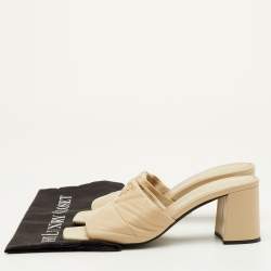 Pre Owned Prada Size 39.5 Beige Quilted Leather Block Heel Slide Sandals