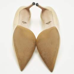 مملوكة مسبقًا حذاء كعب عالي برادا جلد بيج لامع بفيونكة مقاس 37