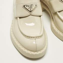 Pre Owned Prada Monolith Size 40 Cream Patent Leather Loafers