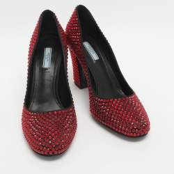 مملوكة مسبقًا Prada Crystal Embellished Size 41 Red/Black Satin Pumps