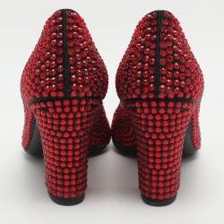 مملوكة مسبقًا Prada Crystal Embellished Size 41 Red/Black Satin Pumps