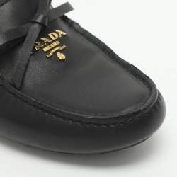 Pre Owned حذاء لوفرز برادا جلد أسود مزين فيونكة مقاس 36