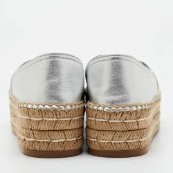 مملوكة مسبقًا Prada Size 38.5 Silver Leather Platform Espadrille Flats