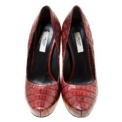 Pre Owned Prada Maroon Croc Embossed Leather Platform Pumps Size 36